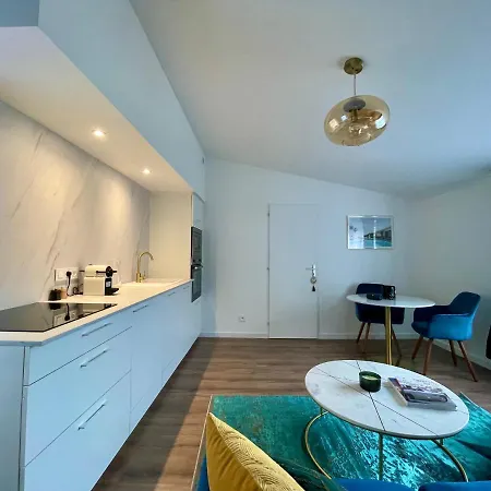 The - Voyage Des Sens *