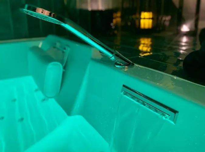 The - Voyage Des Sens Apartment *